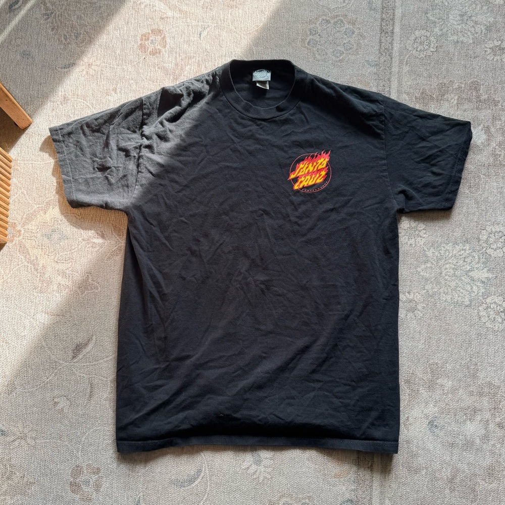 Men’s large Santa Cruz t shirt